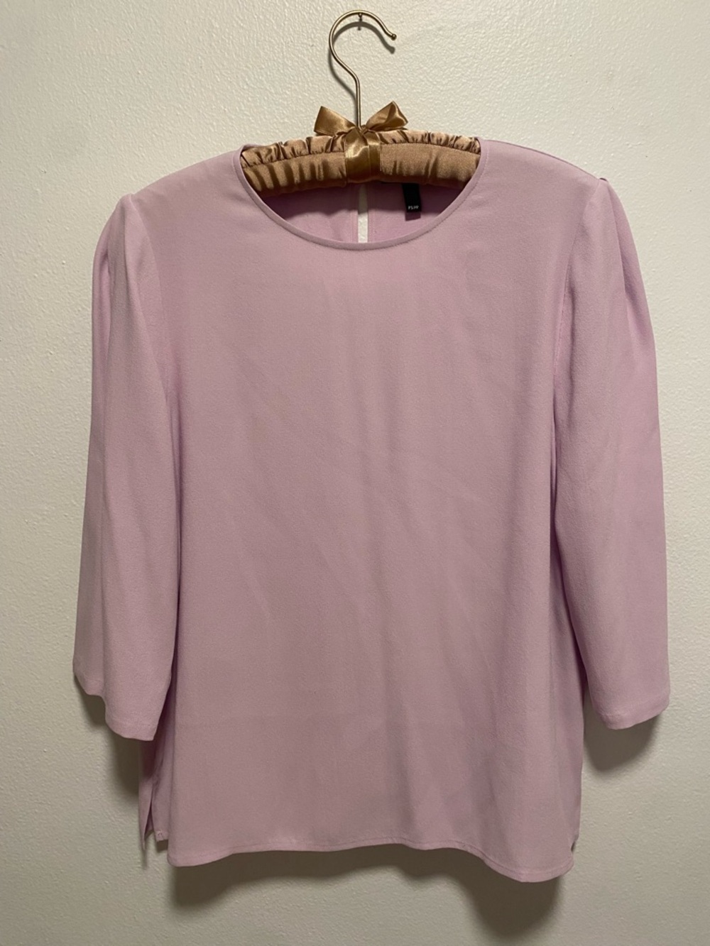 NWOT Eileen Fisher 100% Silk Lavender Crewneck Blouse. Quiet luxury.